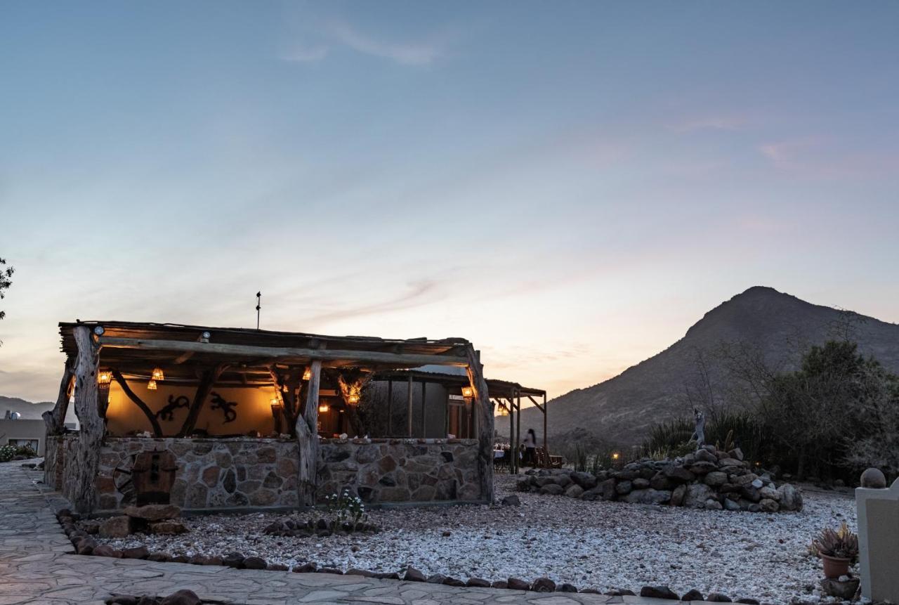 Hohenstein Lodge Usakos Экстерьер фото