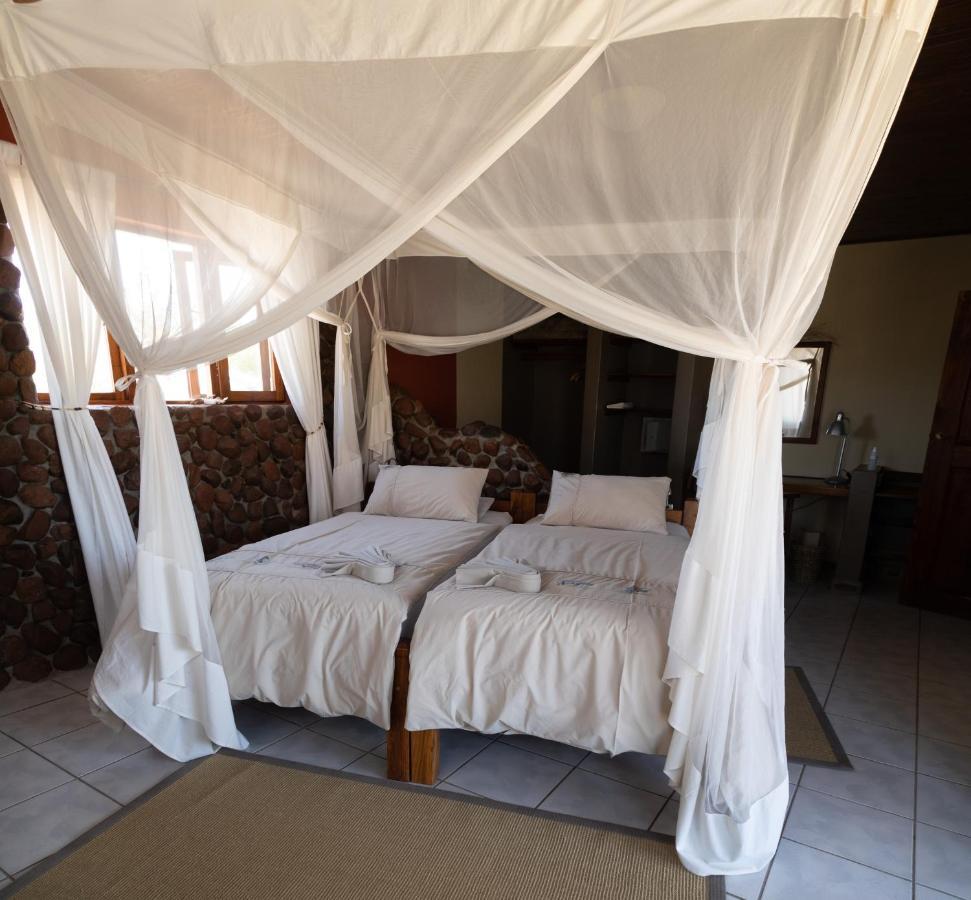 Hohenstein Lodge Usakos Экстерьер фото